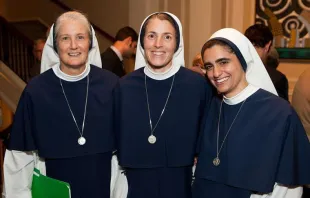 Auch Nonnen leben den Zölibat - wie diese "Sisters of Life" aus Chicago / Aid for Women Chicago via Flickr (CC BY-NC-ND 2.0)
