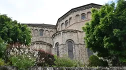 Die vom heiligen Eligius gegründete Abtei Solignac ist eine der wichtigsten Kirchenbauten des Limousin, der Region im Herzen Frankreichs.  / Bistum Limoges
