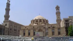 Die Moschee und Universität in Kairo
 / Tentoila via Wikimedia (Gemeinfrei)