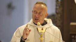 Der bekannte Salesianerpater Dominik Chmielewski. / Screenshot von YouTube