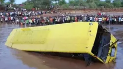 Mindestens 33 Katholiken wurden am 4. Dezember getötet, als ein Bus in einen Fluss im Bezirk Kitui in Kenia stürzte.
 / Mit Genehmigung