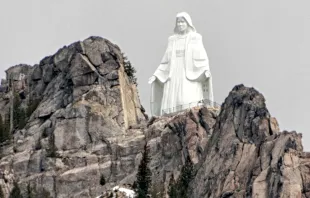 Our Lady of the Rockies in Butte, Montana (USA) / Gillfoto, CC BY-SA 4.0, Wikimedia Commons