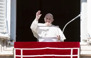 Papst Franziskus hält die Angelus-Ansprache am 19. Dezember 2021  / Vatican Media