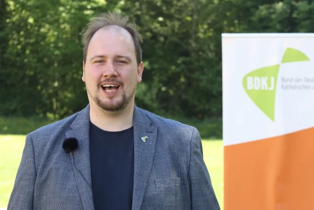 BDKJ-Chef Andres fordert „mehr Gleichberechtigung und Demokratisierung“ in der Kirche