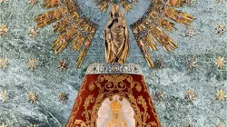 Das Gnadenbild Unserer Lieben Frau auf dem Pfeiler.   / Cabildo Metropolitano de Zaragoza.