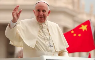 Papst Franziskus bei der Generalaudienz auf dem Petersplatz am 11. Mai 2016.   / CNA/Daniel Ibanez