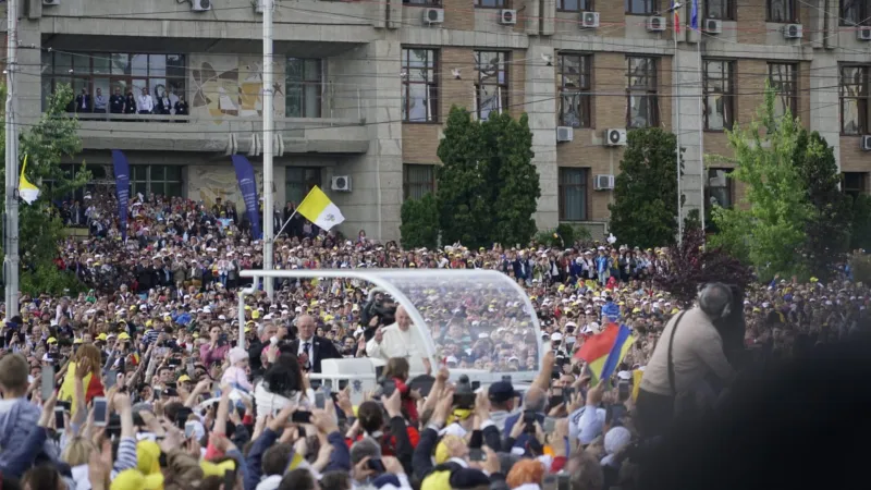 Papst Franziskus bei der Ankunft im rumänischen Jassy am 1. Juni 2019