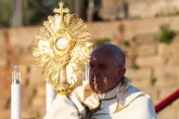 "Gottes Liebe tut große Dinge mit den kleinen": Papst Franziskus an Fronleichnam 