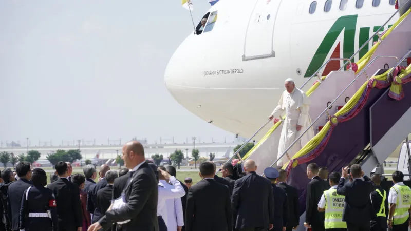 Ankunft von Papst Franziskus in Thailand am 20. November 2019