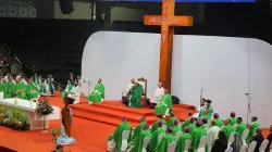 Papst Franziskus feiert die heilige Messe in der Steppenarena, 3. September 2023. / Andrea Gagliarducci / CNA Deutsch