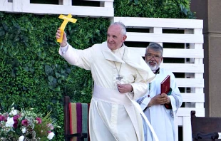 "Kennt ihr das 'Passwort' des Heiligen Alberto Hurtado?" Papst Franziskus bei der Begegnung mit Jugendlichen am 17. Januar 2018 in Chile / CNA / David Ramos