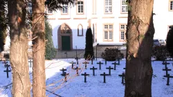 Winterstimmung über den Gräbern der Mönche von Mariawald / Hans Jakob Bürger