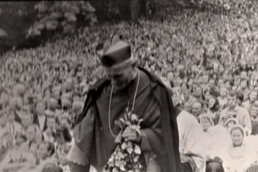 Kardinal Karol Wojtyła in Kalwaria Zebrzydowska / Archiv der Krakauer Kurie