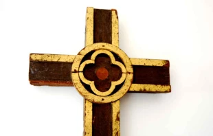 Das Holzkreuz / Randy Sarvis / Wilmington College