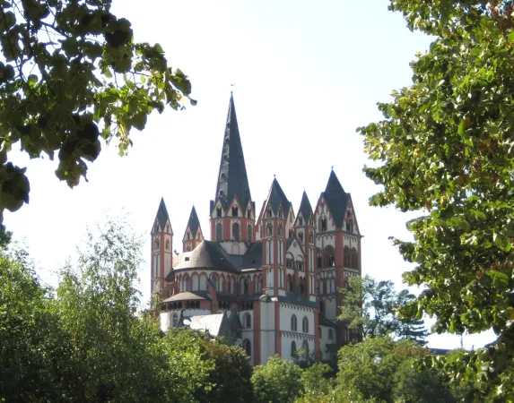 Der Dom St. Georg in Limburg an der Lahn