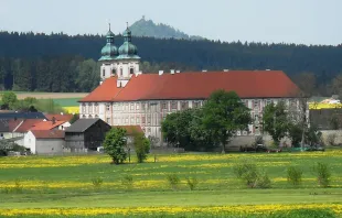 Kloster Speinshart in Bayern nimmt am Tag der Offenen Klöster teil.  / Wikimedia / Joshuashearn (CC BY-SA 3.0)