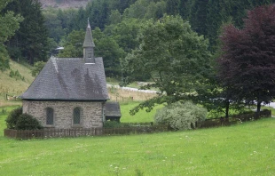Symbolbild: Nothelferkapelle Grevenstein / Bodoklecksel / Wikimedia Commons (CC BY-SA 3.0)