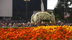 Pilger mit Unserer Lieben Frau von Fatima am 13. Oktober 2016. / Santuário de Fátima via Facebook