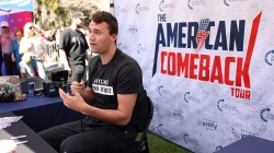 Charlie Kirk am 28. Februar 2025 bei einer Diskussionsveranstaltung an der Florida State University / Gage Skidmore from Surprise, AZ, United States of America