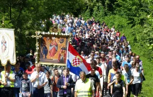 Wallfahrt katholischer Kroaten im Erzbistum Vrhbosna / Kirche in Not 