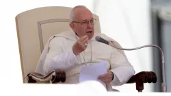 Papst Franziskus spricht bei der Generalaudienz am 27. Juni 2018 / CNA Deutsch / Daniel Ibanez
