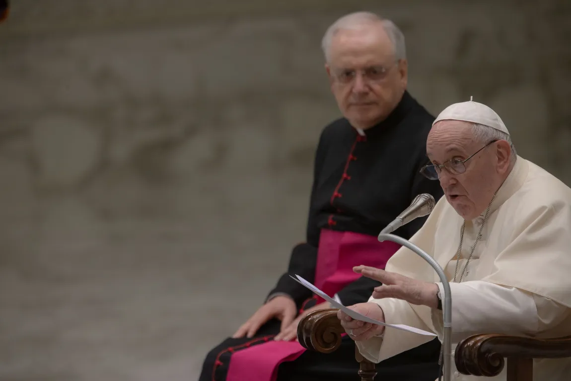 Das Ist Kein Geist Gottes Papst Franziskus Warnt In Generalaudienz Vor Starrheit