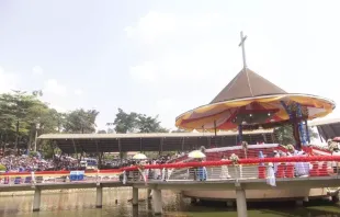 Millionen von Gläubigen versammelten sich am 3. Juni zu einer lebhaften, dreistündigen liturgischen Feier in der Basilika der ugandischen Märtyrer in Namugongo, etwas außerhalb der Hauptstadt des Landes, Kampala. / Pater Don Bosco Onyolla/ACI Africa