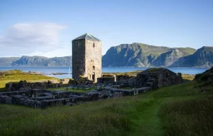 Die Ruinen des Benediktinerklosters auf der norwegischen Insel Selja am 5. Juli 2025 / Mateusz Opila / EWTN Norwegen
