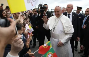 Begrüßung von Papst Franziskus in Portugal zu seiner Fatima-Reise am 12. Mai 2017 / Agencia LUSA