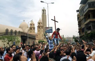 Demonstrierende Christen in Ägypten / Kirche in Not