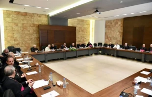Die maronitischen Bischöfe bei ihrer monatlichen Versammlung in Dimane, Libanon. / Maronitisches Patriarchat