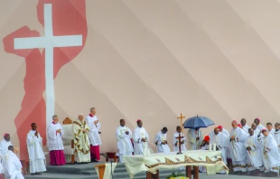 Papst Franziskus feiert die heilige Messe in Maputo am 6. September 2019 / Edward Pentin / CNA Deutsch 