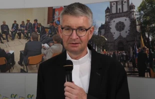 Bischof Peter Kohlgraf / screenshot / YouTube / Arbeitsgemeinschaft katholischer Studentenverbände