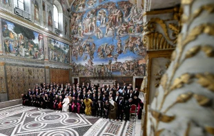 Papst Franziskus und Diplomaten in der Sala Regia am 9. Januar 2020 / Vatican Media