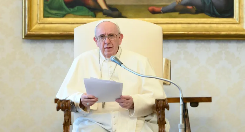 Papst Franziskus bei der Generalaudienz am 13. Mai 2020