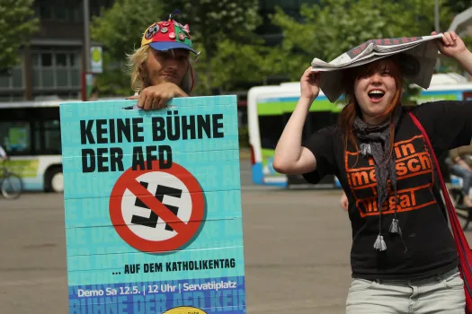 Die Einladung der AfD zum Katholikentag hat bereits im Vorfeld für Proteste gesorgt. / www.katholikentag.de / Nadine Malzkorn