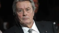 Alain Delon im Jahr 2010 / premier.gov.ru / Wikimedia (CC BY-SA 4.0)