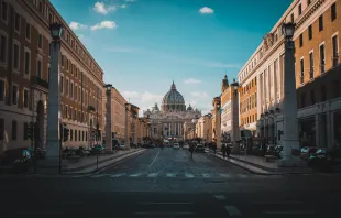 Blick auf den Petersdom / Alejandro Esposito / Unsplash (CC0) 