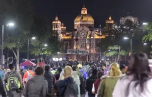 Pilger strömen zur Basilika Unserer lieben Frau von Guadalup in Mexiko-Stadt / EWTN / Archiv