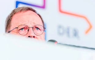 Bischof Georg Bätzing beim Synodalen Weg / Synodaler Weg / Maximilian von Lachner