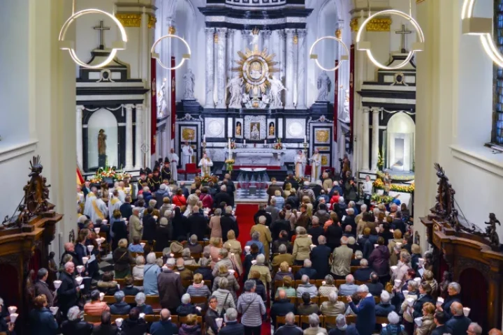 Feier der Virga Jesse, Basilika von Hasselt, Belgien, August 2017