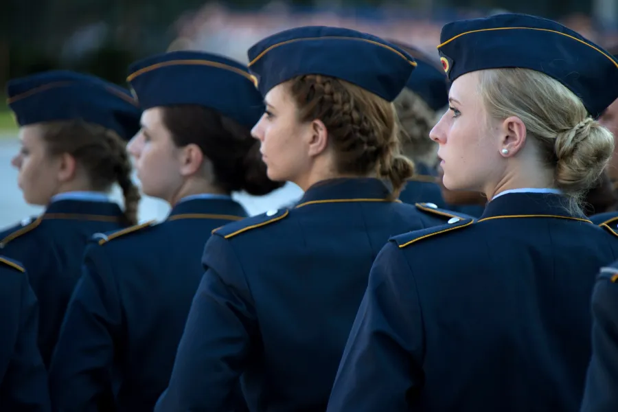 In der Bundeswehr dienen über 23.000 Soldatinnen