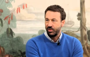 Tobias Haberl, Autor des Bestsellers „Unter Heiden. Warum ich trotzdem Christ bleibe“. / Screenshot von YouTube