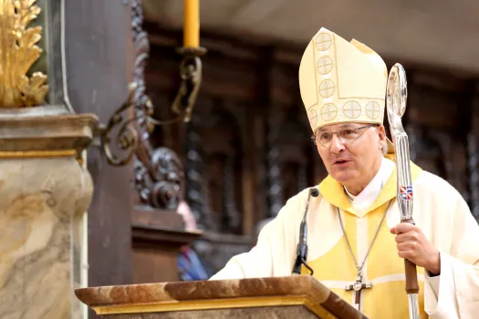 Bischof Rudolf Voderholzer bei der Predigt in St. Emmeran / Julia Wächter 