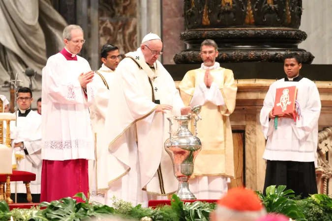 Papst Franziskus bei der Chrisammesse am 24. März 2016.