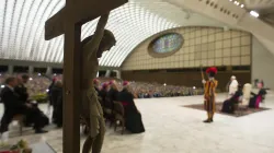 Die Aussendung findet in der Audienzhalle Paul VI. statt. / L'Osservatore Romano  