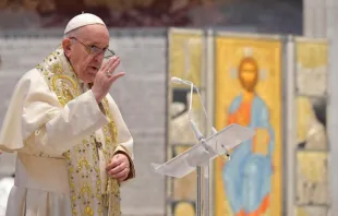 Papst Franziskus spendete am Ostersonntag, 4. April 2021, den Segen "Urbi et Orbi". / Vatican Media