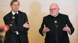 Bei der Frühjahrsvollversammlung am 15. Februar: Kardinal Reinhard Marx, Erzbischof von München und Freising (rechts) und Pater Hans Langendörfer SJ, Generalsekretär der Deutschen Bischofskonferenz / EWTN Deutschland