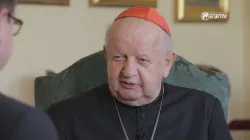 Kardinal Dziwisz über den heiligen Johannes Paul II.: "Er kannte die deutsche Kultur, kannte die deutsche Kirche. Er hatte viele Freunde. Er schätzte sehr die deutsche Wissenschaft, er schätzte sehr die deutsche Theologie, die Philosophie." / EWTN