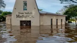 Unsere Liebe Frau von Medianeira ist eine von 31 überschwemmten Kirchen in der Erzdiözese von Porto Alegre, Brasilien. / privat